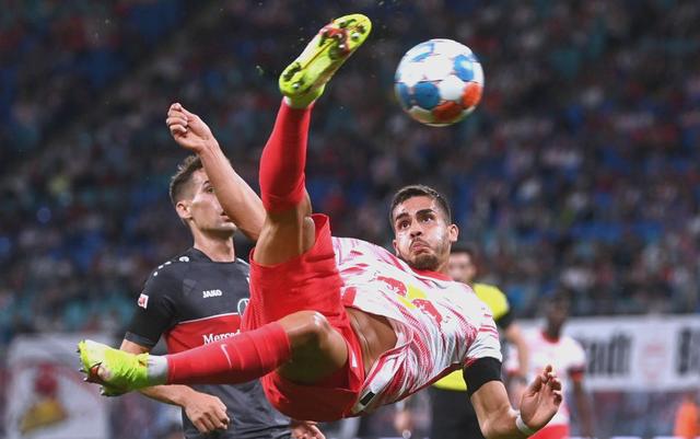 包含今晚意甲焦点战，莱比锡完成体检，态度坚定，赛程密集仍需轮换的词条